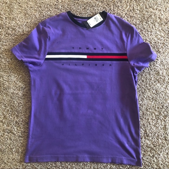 Mens Tommy Hilfiger classic vintage tee - Picture 2 of 4